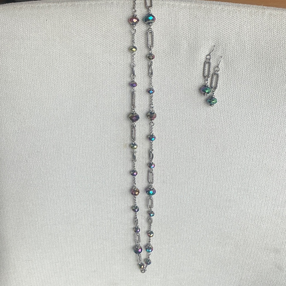 Iridescent faceted bead necklace and earring set